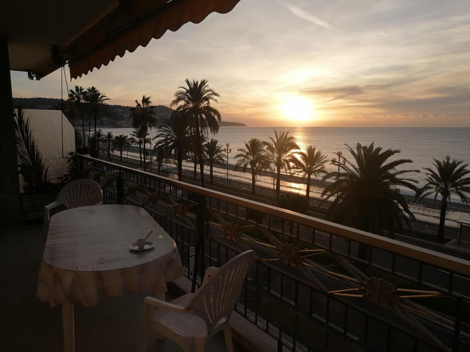Promenade Holiday - Sea Front Palatin Nizza Esterno foto